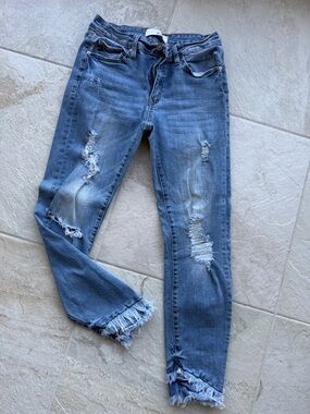 KanCan Distressed Blue Ankle Jeans with Frayed Hem